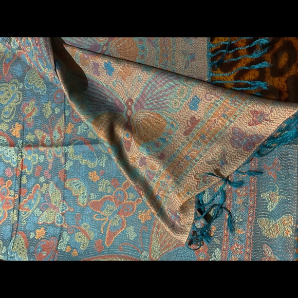 Vintage butterfly brocade pashmina shawl scarf - Picture 8 of 9